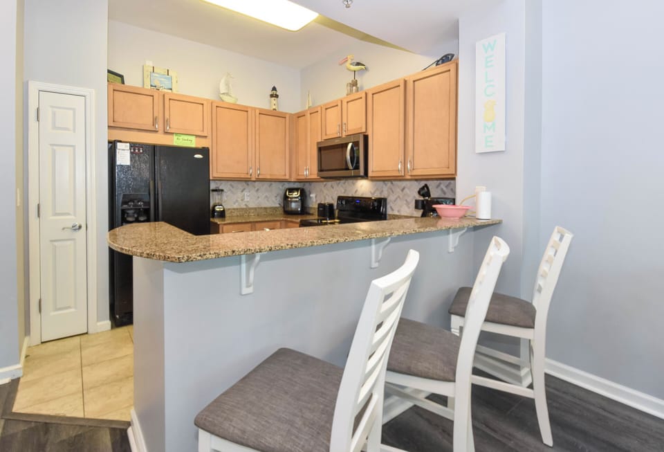 The Palms of Destin 2105 - Breakfast Bar