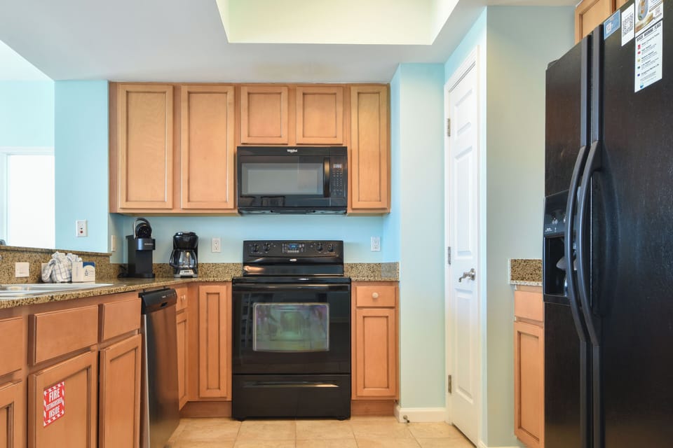 The Palms of Destin 2817 - Fully Equipped Kitchen