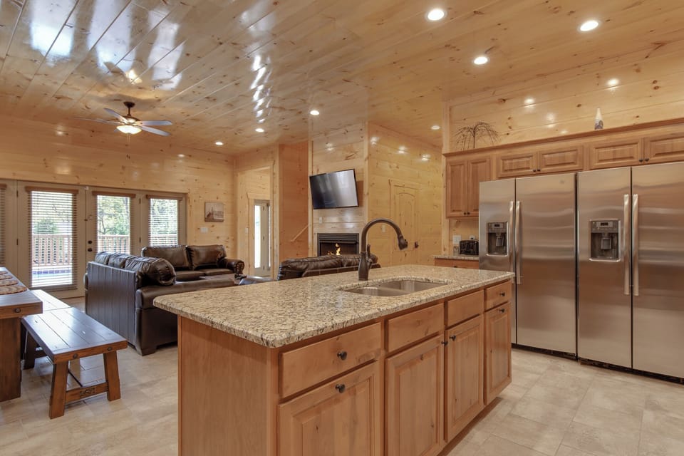 Studio (6 Bedrooms) | Property amenity