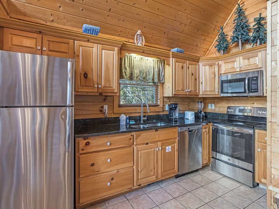 Studio (2 Bedrooms) | Property amenity