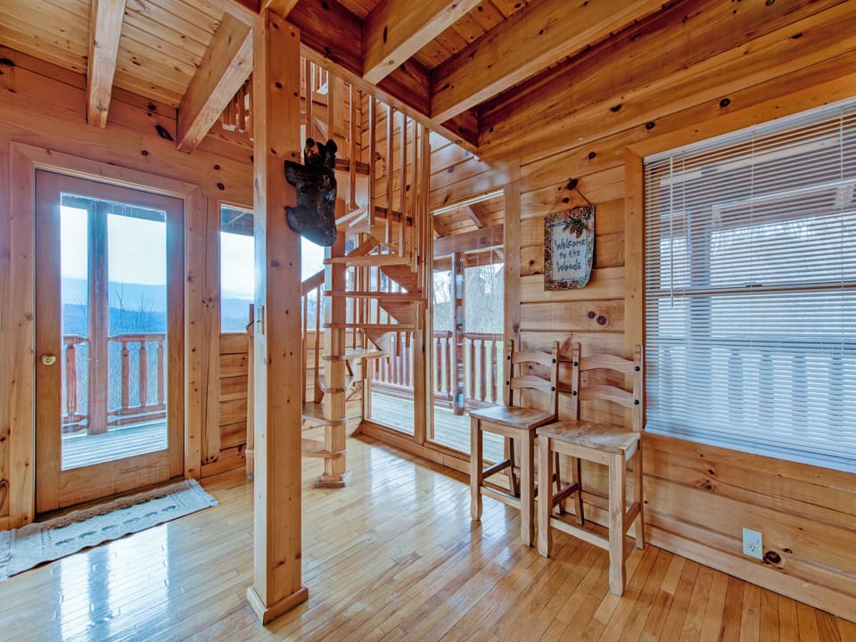 Studio (1 Bedroom) | Property amenity