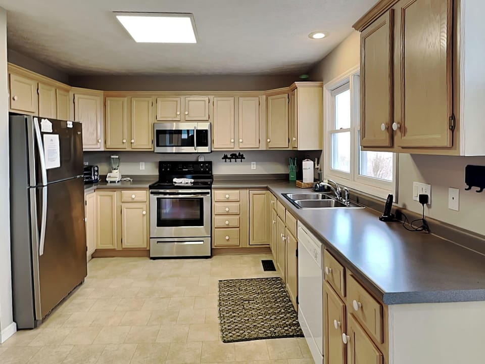 Studio (3 Bedrooms) | Miscellaneous
