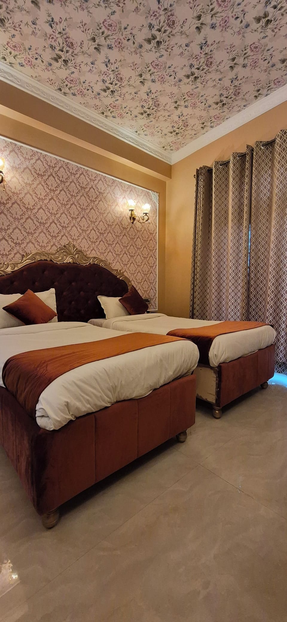 Deluxe Twin Room | Egyptian cotton sheets, premium bedding, down comforters