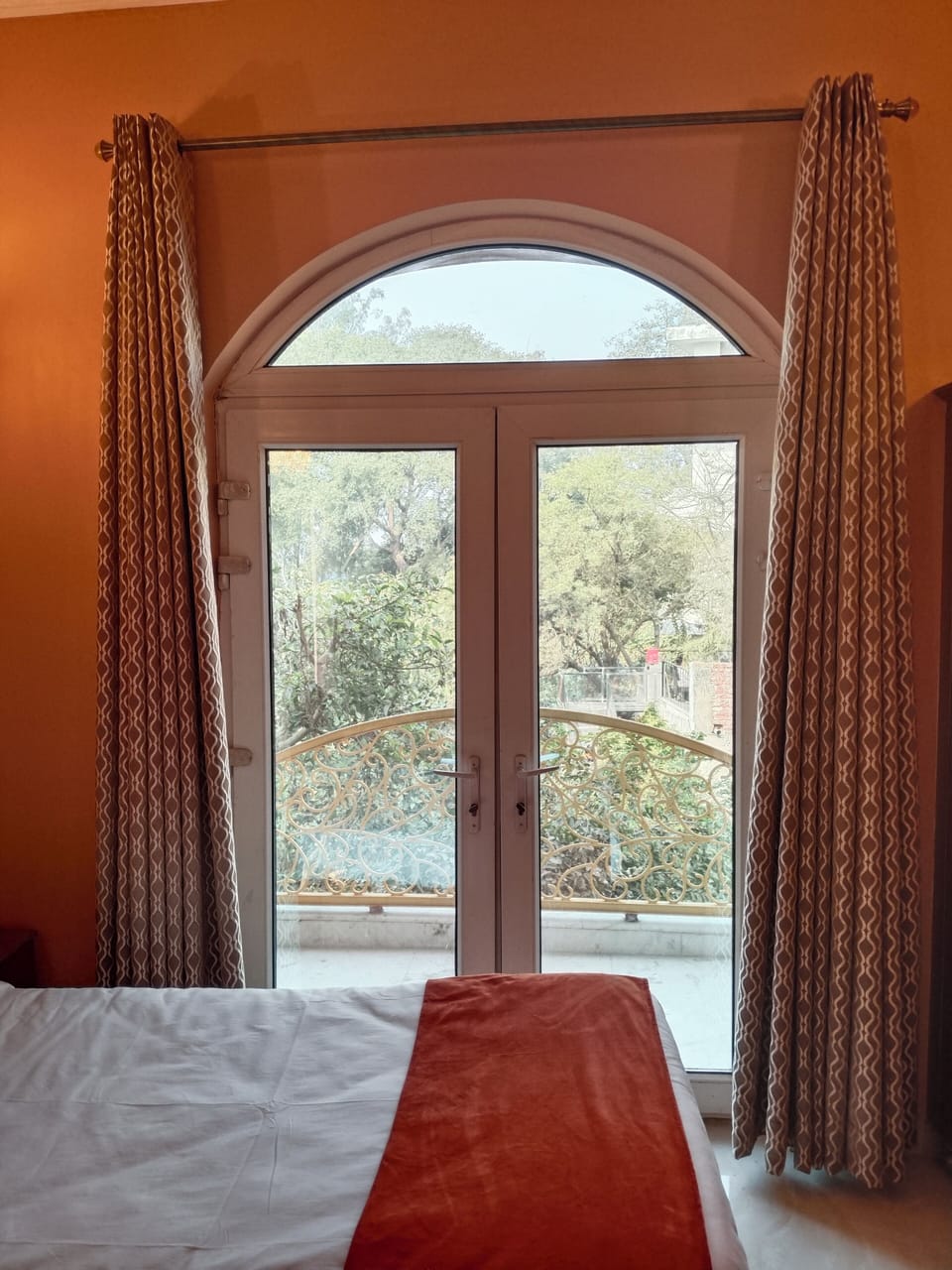 Deluxe Twin Room | Egyptian cotton sheets, premium bedding, down comforters