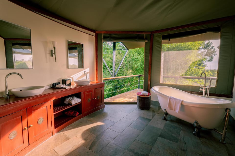 In-room safe, desk, bed sheets, wheelchair access