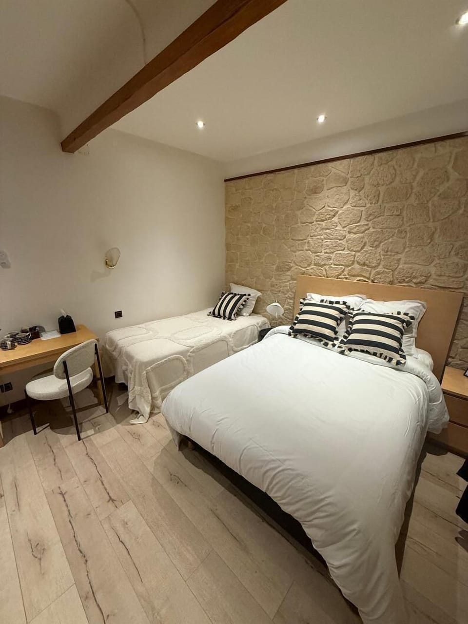 Triple Room | Free cribs/infant beds, free WiFi