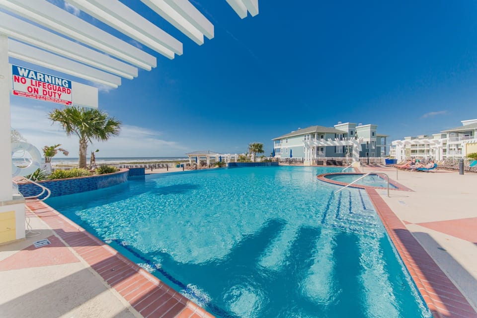 Sundeck - enjoy and relax in the sun