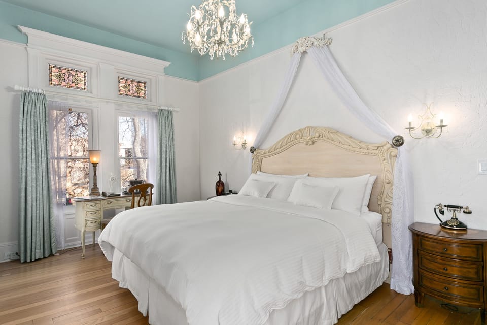 Antoinette | Premium bedding, down comforters, individually decorated