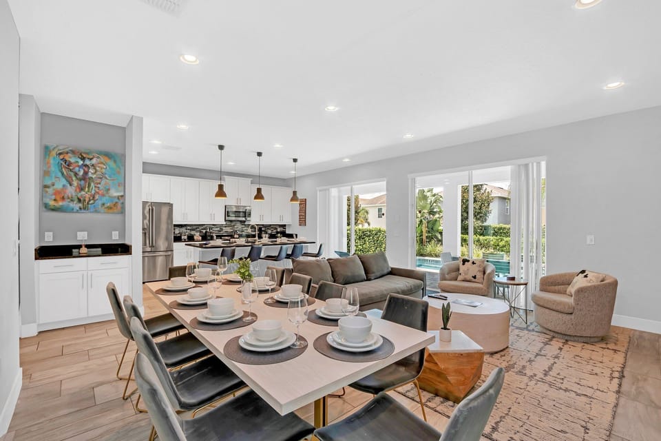 House (5 Bedrooms) | Property amenity