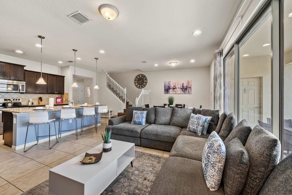 House (5 Bedrooms) | Property amenity