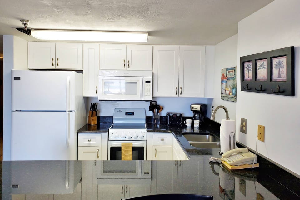 Kitchen has all major appliances including a refrigerator has with ice-maker, stove/oven, dishwasher, coffee maker, toaster, etc.