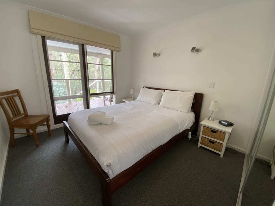 Queen bed for luxurious comfort.