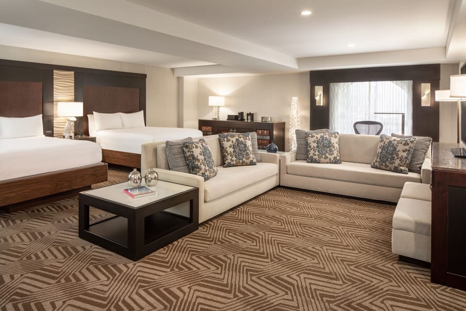 1 bedroom, premium bedding, pillowtop beds, in-room safe