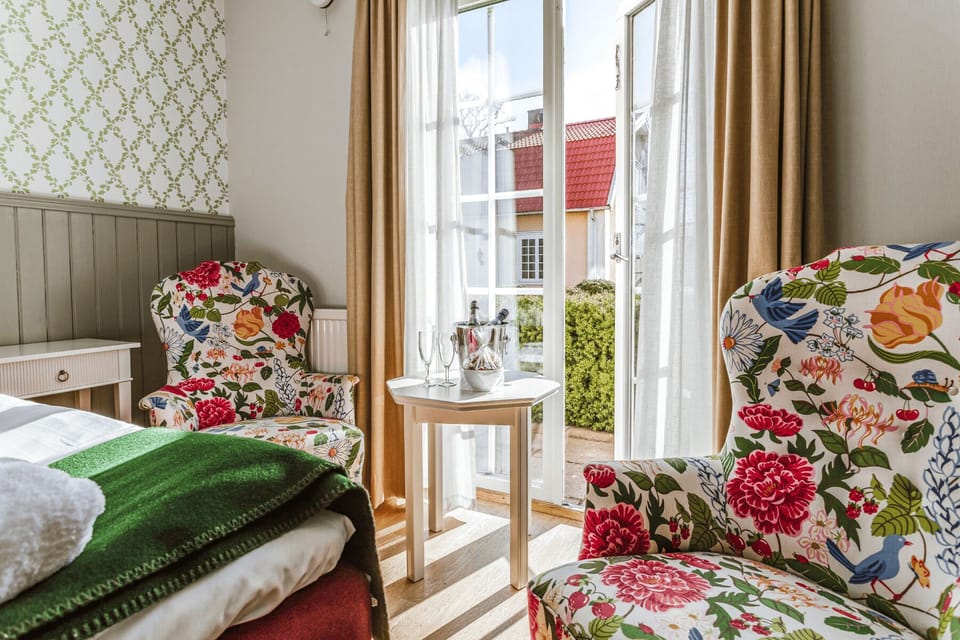 Classic Twin Room With Terrace | Desk, blackout drapes, iron/ironing board, free WiFi