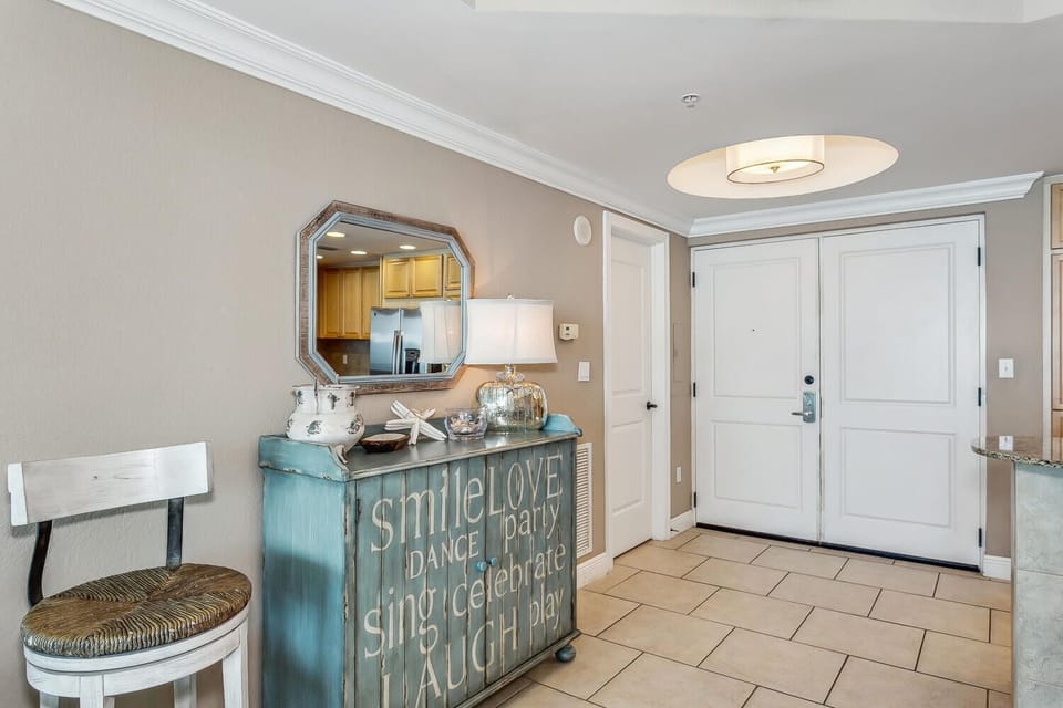 Entryway 1.1