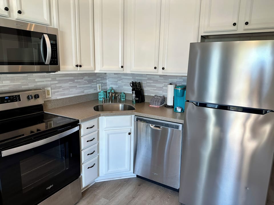 Kitchen - Fully equipped kitchen