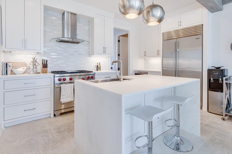 First Floor: Kitchen