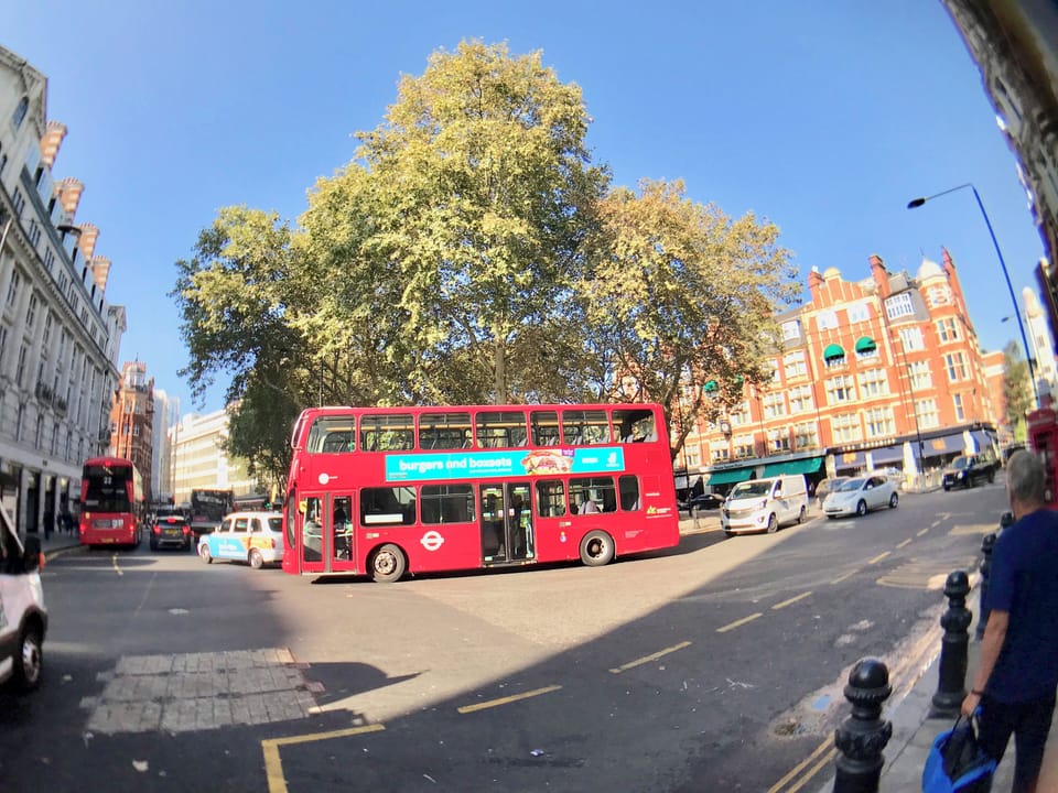 Sloane Square, heart of Chelsea is just a 12 minute walk from your doorstep