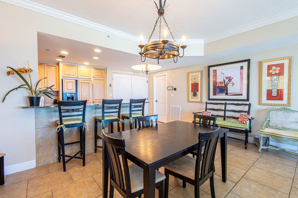 Dining Room 1.3