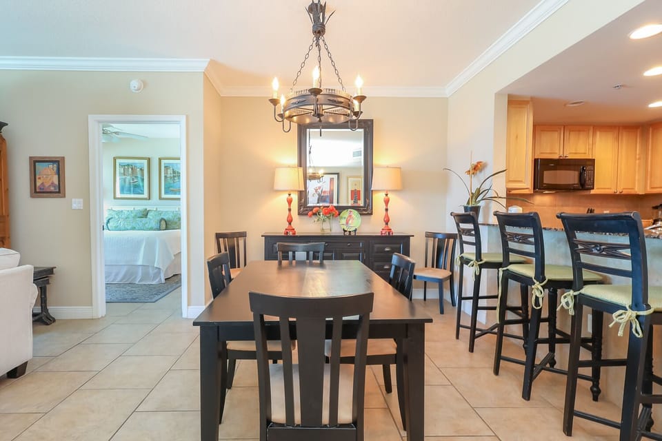Dining Room 1.2