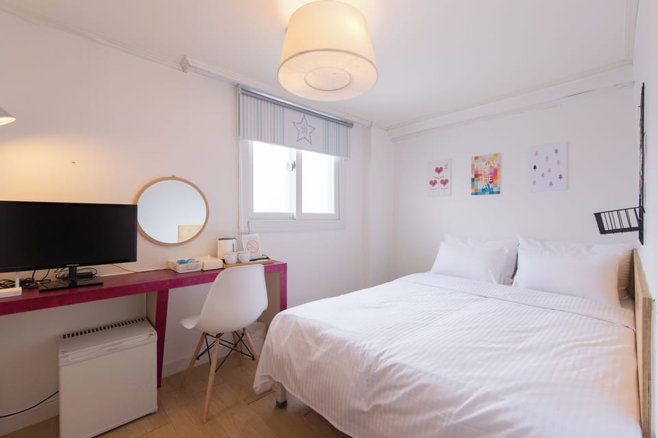 45)Double Room | Desk, laptop workspace, blackout drapes, iron/ironing board