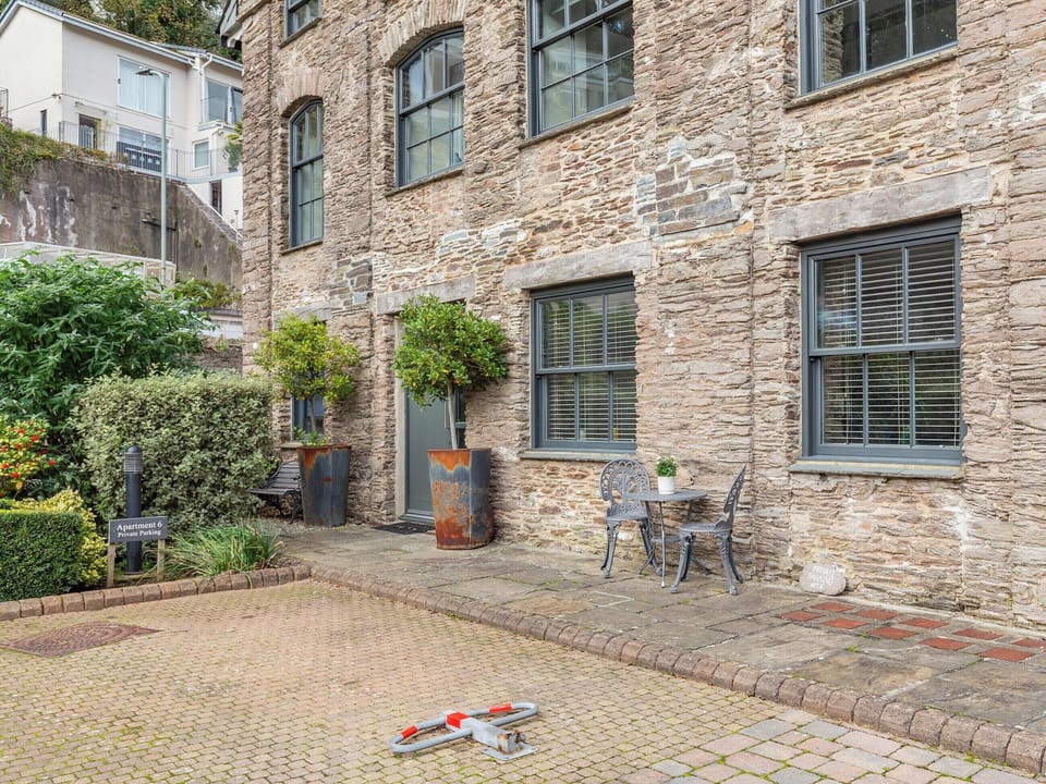 Exterior | The Pottery, Dartmouth