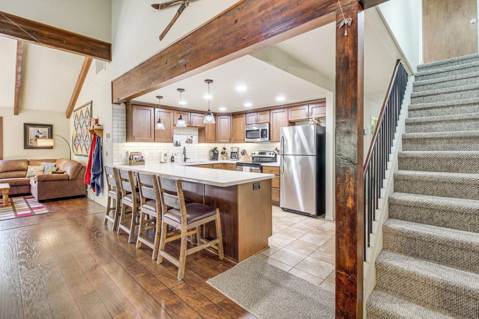 Kitchen | Fully Equipped