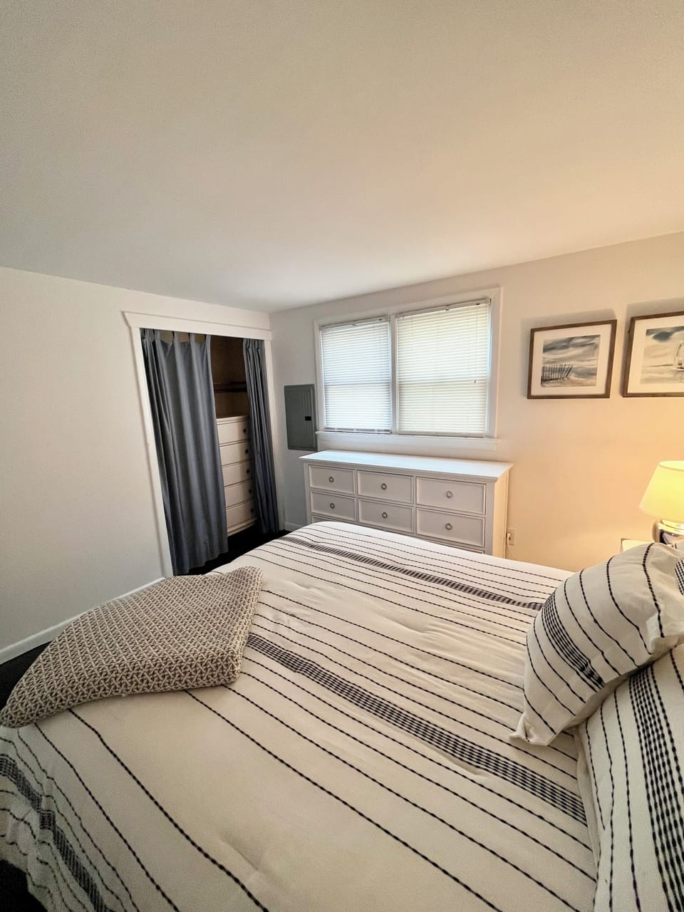 Queen Bedroom