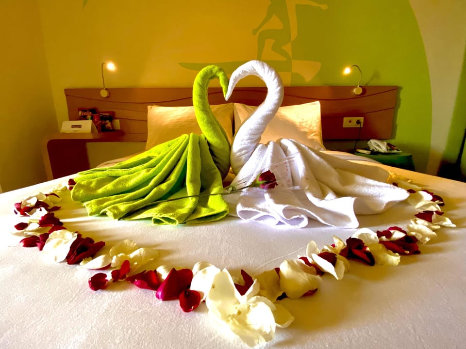Superior Double or Twin Room, 1 Bedroom, Bay View | Premium bedding, desk, blackout drapes, iron/ironing board