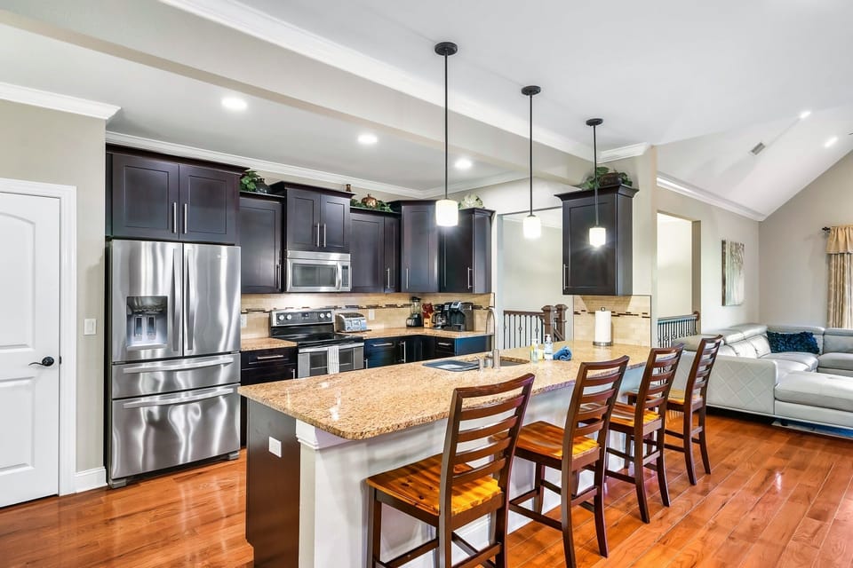 Modern Kitchen 