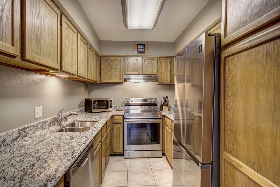 New Stainless and Granite Kitchen
