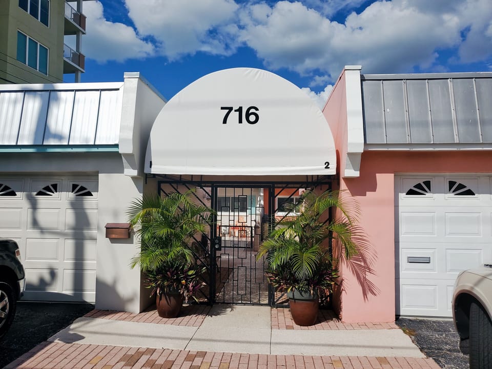 Classy Entrance with private gate to courtyard then house