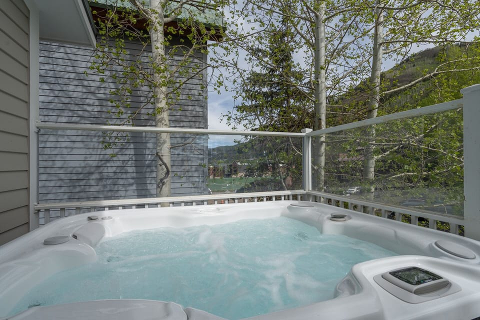 Private Hot tub that seats 4-6 comfortably.