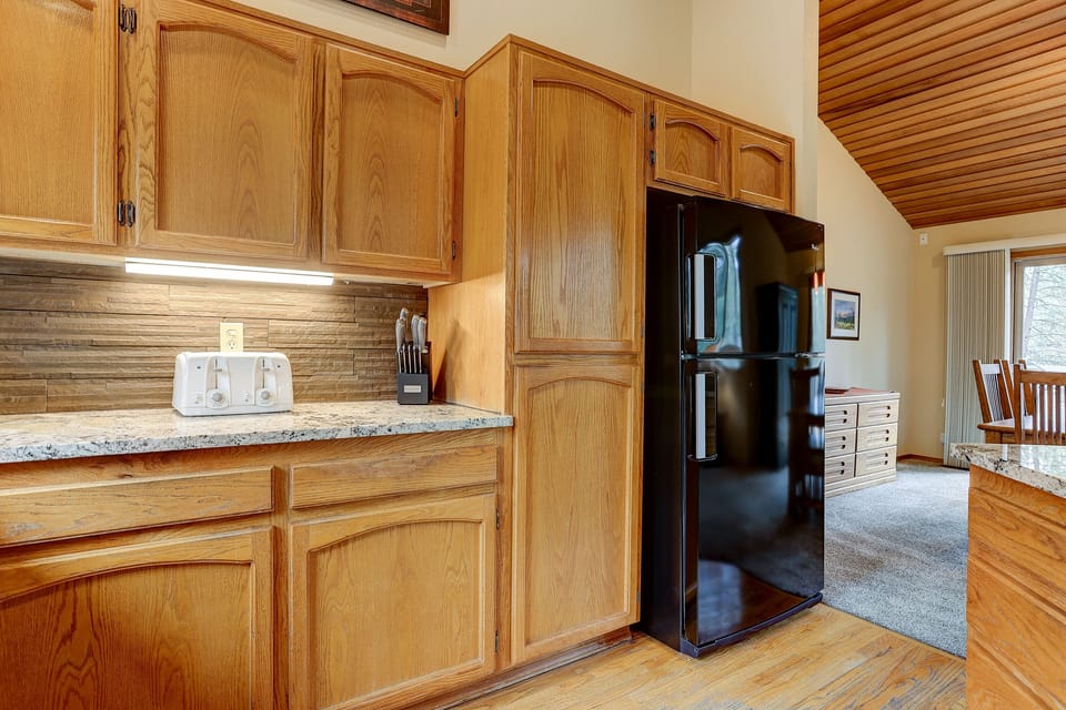 Kitchen - Main Level