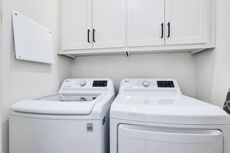 2nd floor laundry
