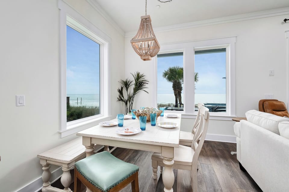1st floor dining with beach views