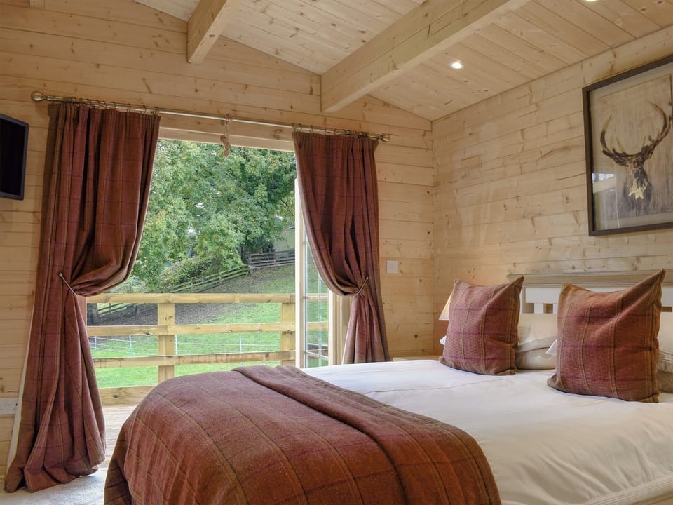 Double bedroom | Brook Cottage - Low Garth Cottages, Sleights, near Whitby