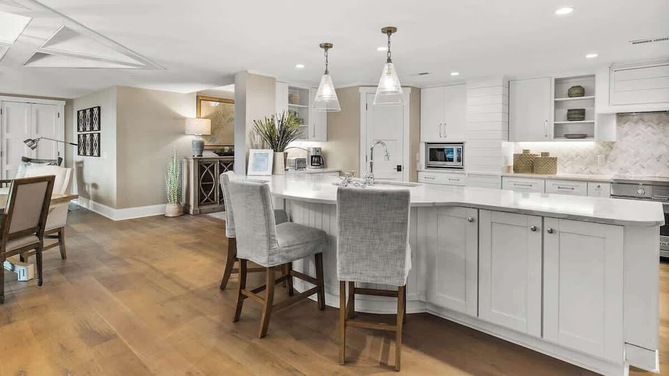 Breakfast Bar