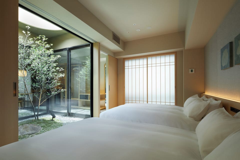 Premier Suite, Non Smoking (64 square meters) | Premium bedding, in-room safe, free WiFi, bed sheets