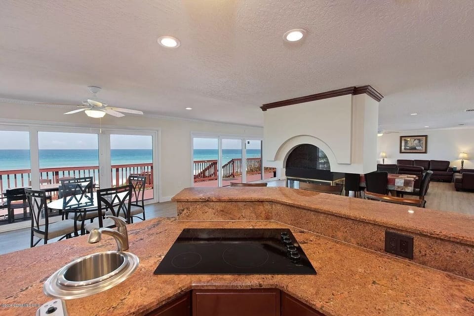 Island stove upstairs