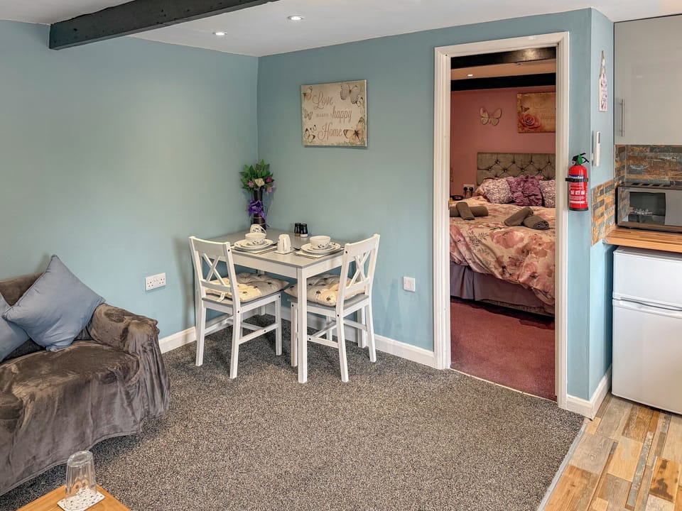 lounge/dinner | Just Jane&rsquo;s Hangout, East Kirkby, near Spilsby