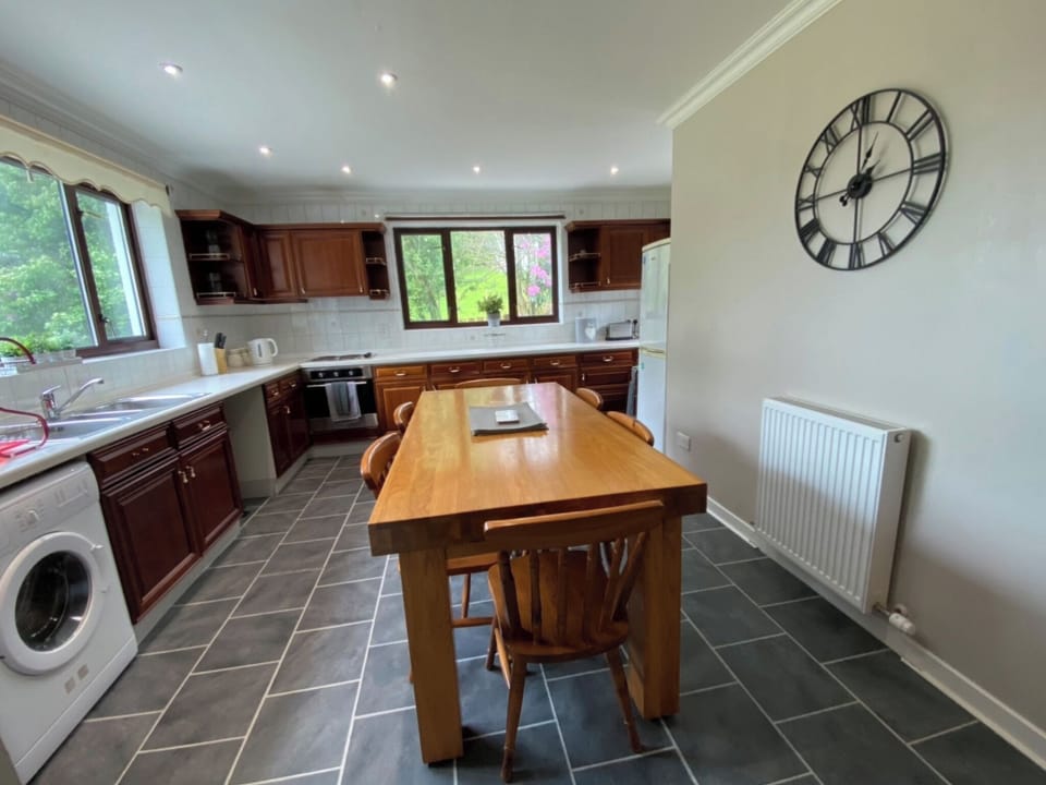 Kitchen/diner | West Lodge - Machermore Castle, Newton Stewart