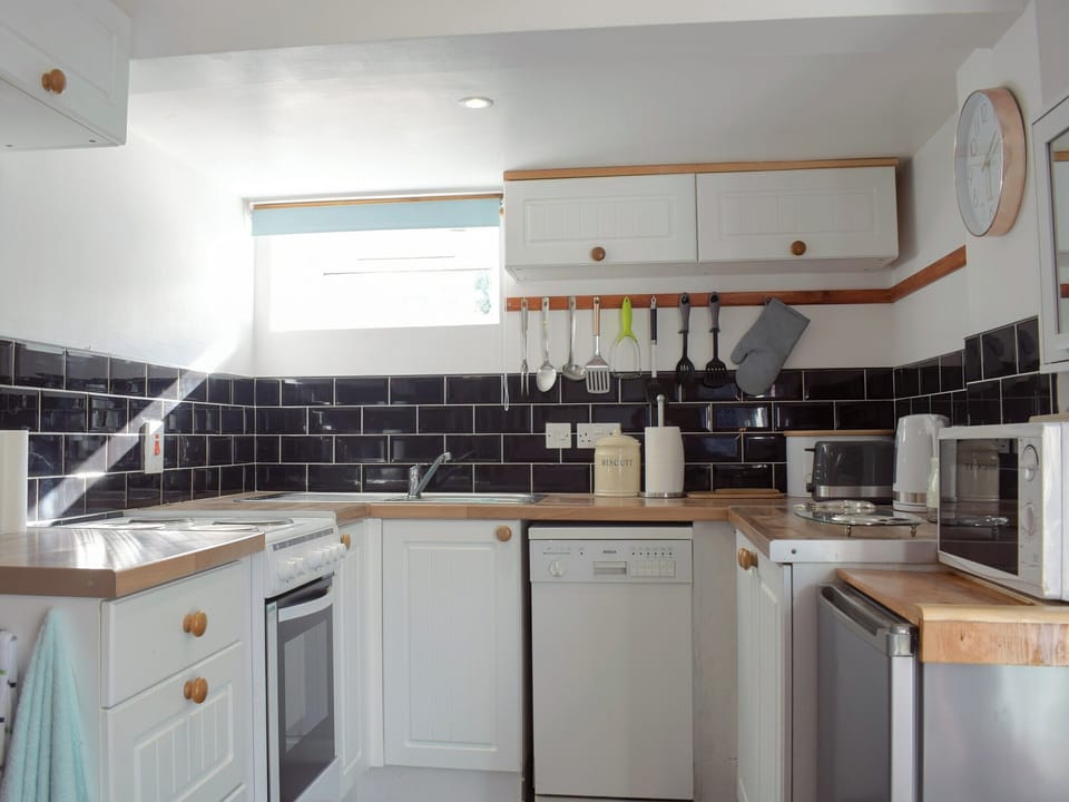 Kitchen | Paramount Cottage, Bedlam
