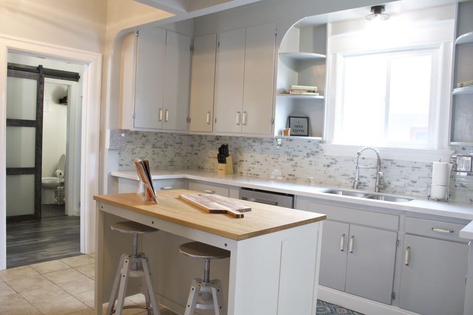 Full amenity kitchen. Just bring the ingredients.
