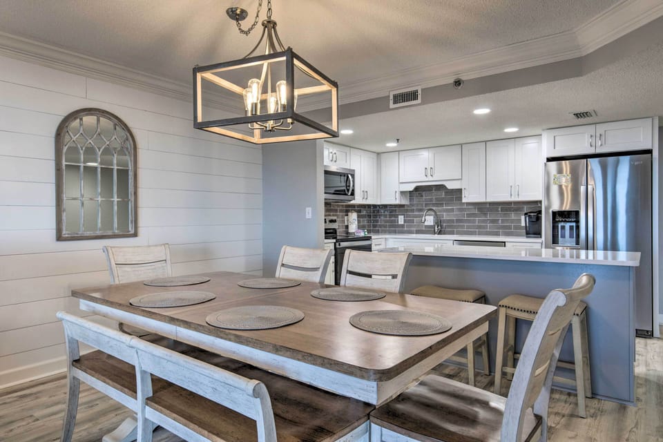 Dining Room | Dishware & Flatware