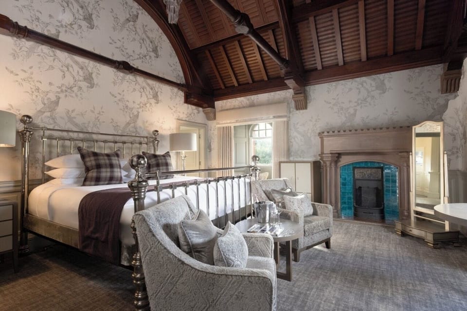 Castle Suite | Egyptian cotton sheets, premium bedding, pillowtop beds, in-room safe