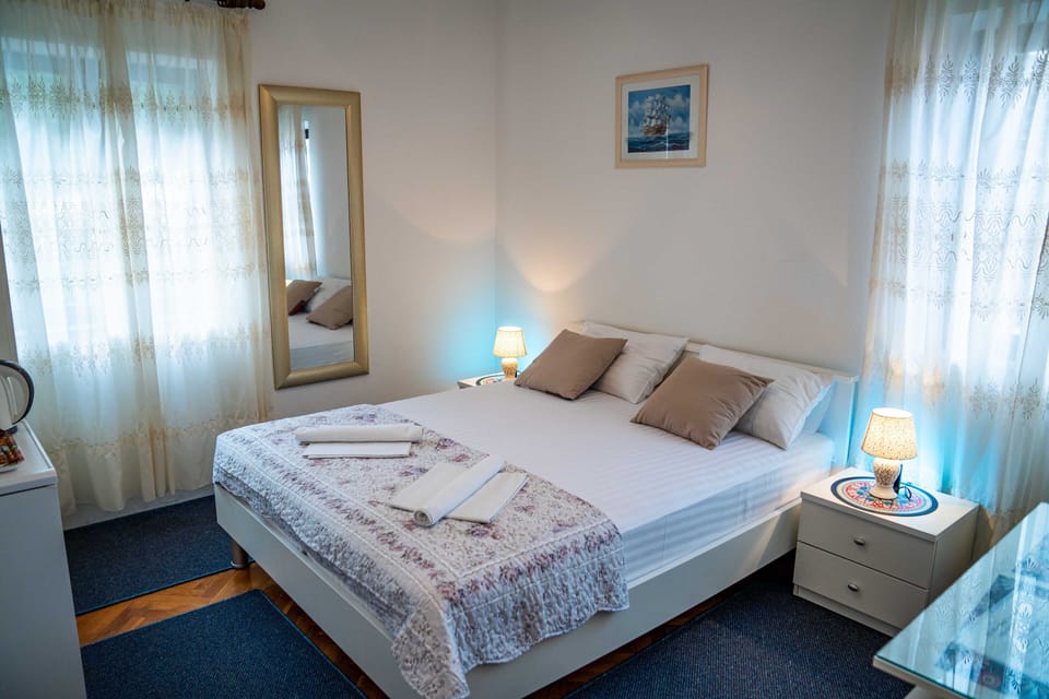 Double Room (Double Room) | 8 bedrooms, WiFi (free)