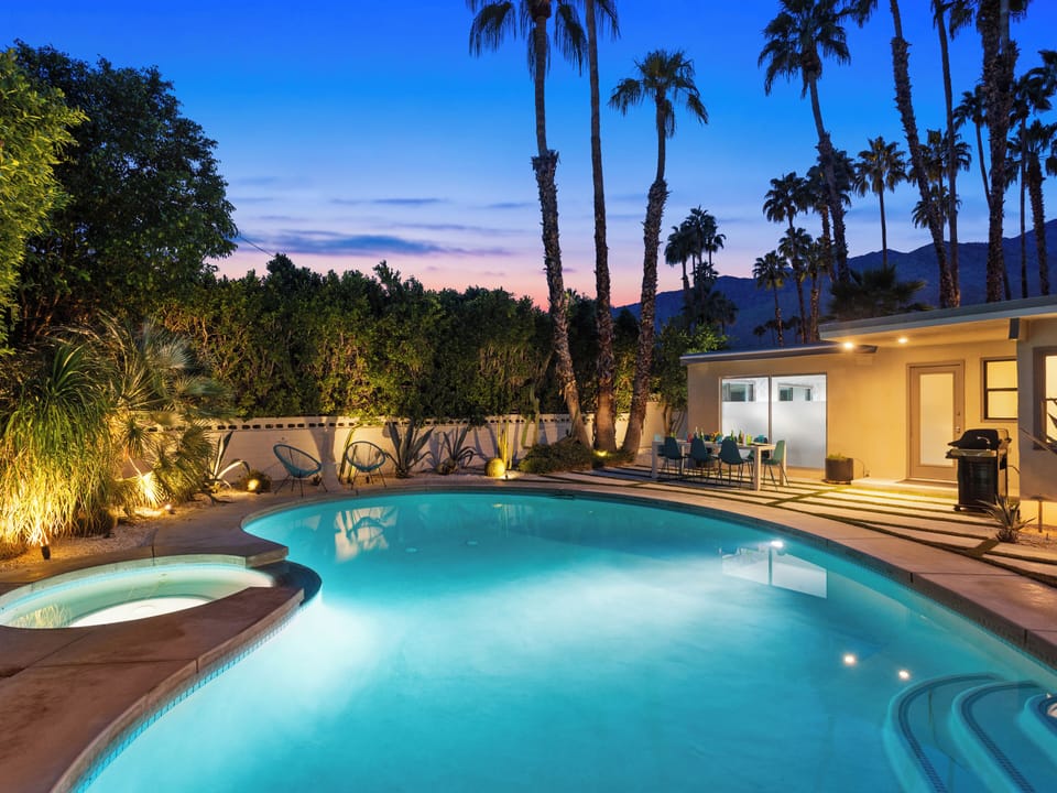 Dive into the pool at any time of the day or night!