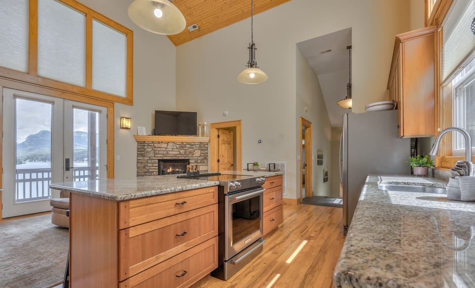 Fully functional, open concept kitchen