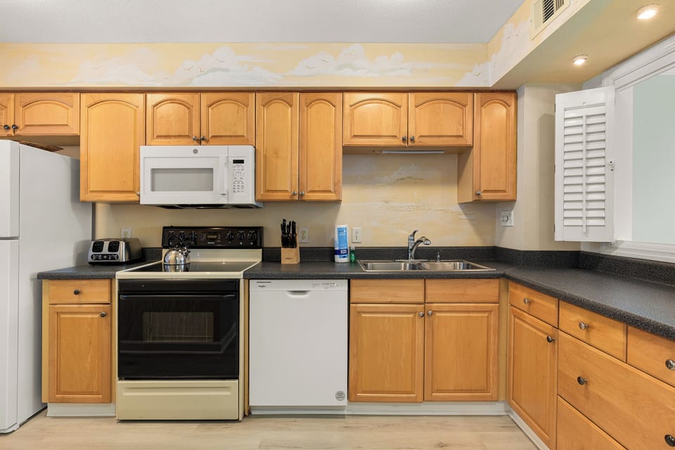 Kitchen with ample counter space